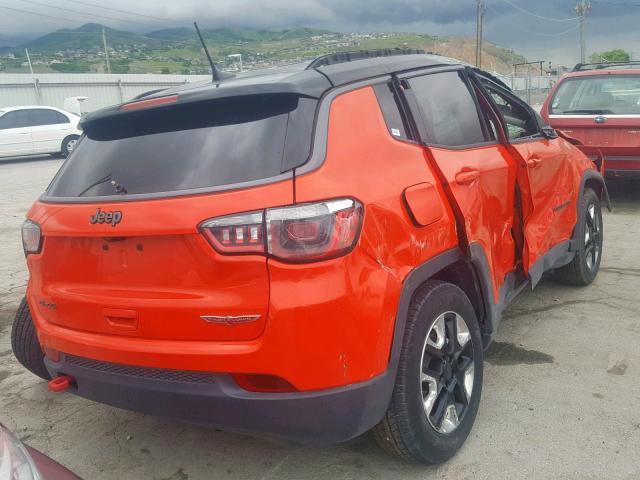 3C4NJDDB7JT270031 - 2018 JEEP COMPASS TR RED photo 4