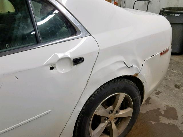 1G1ZC5EU1BF170805 - 2011 CHEVROLET MALIBU 1LT WHITE photo 9