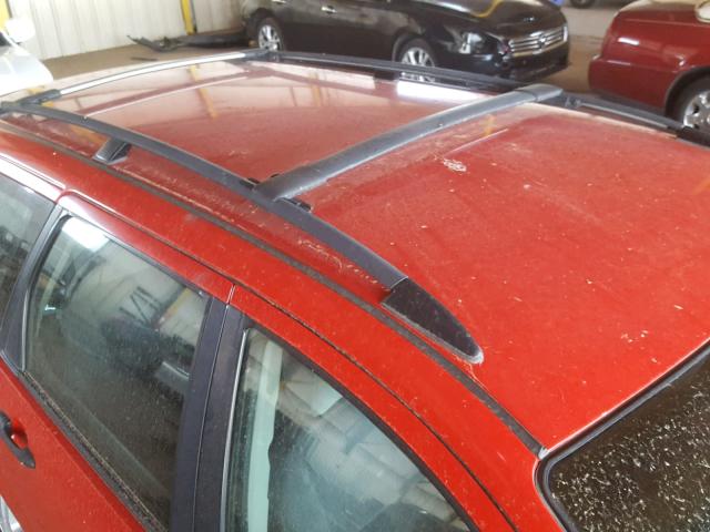 1FAHP36361W131570 - 2001 FORD FOCUS SE RED photo 9