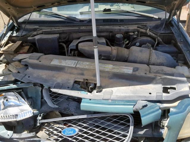 1FTDX176XVKA77175 - 1997 FORD F150 GREEN photo 7