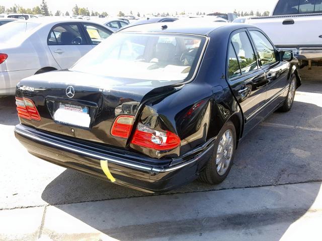 WDBJF65J01B295984 - 2001 MERCEDES-BENZ E 320 BLACK photo 4