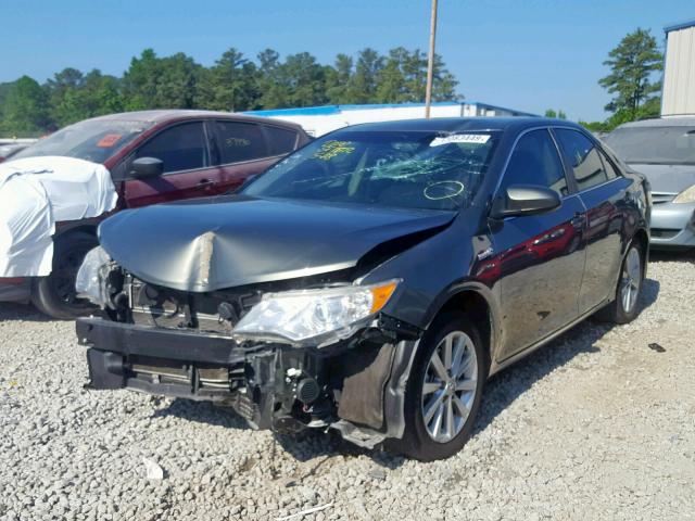 4T1BD1FK9DU088889 - 2013 TOYOTA CAMRY HYBR GRAY photo 2