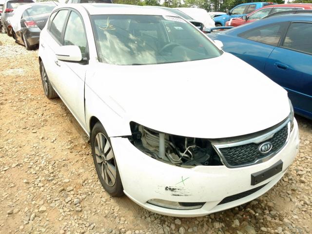 KNAFU5A22D5697219 - 2013 KIA FORTE EX WHITE photo 1