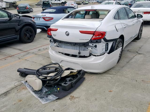1G4ZP5SSXKU102041 - 2019 BUICK LACROSSE E WHITE photo 4