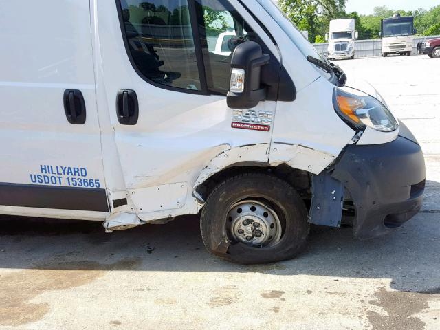 3C6TRVCG1JE124948 - 2018 RAM PROMASTER 白色 照片 9