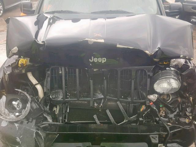 1J4GK38K04W235155 - 2004 JEEP LIBERTY RE BLACK photo 7