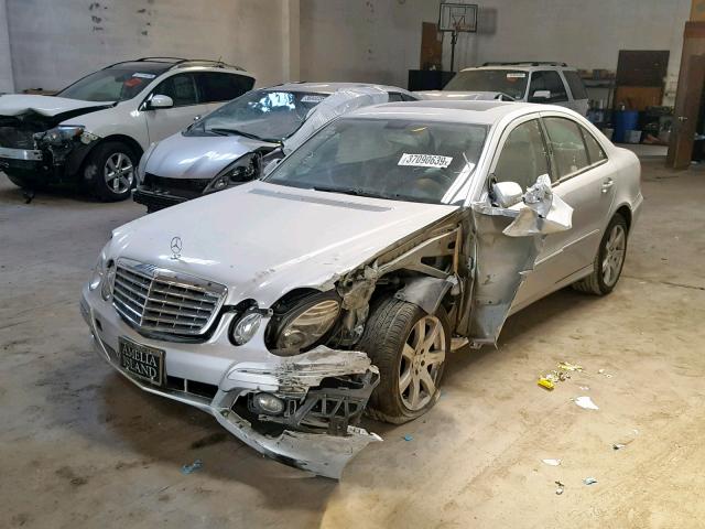 WDBUF56X67B019716 - 2007 MERCEDES-BENZ E 350 SILVER photo 2