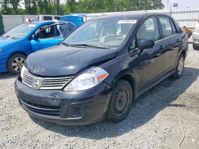 3N1BC11E28L382372 - 2008 NISSAN VERSA S BLACK photo 2