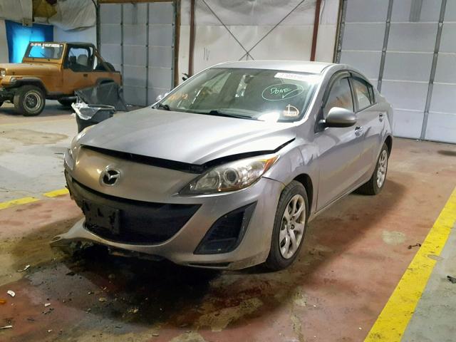 JM1BL1UG3B1375830 - 2011 MAZDA 3 I SILVER photo 2