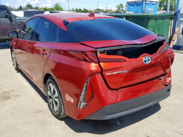 JTDKARFP6J3076627 - 2018 TOYOTA PRIUS PRIM 红色 照片 3