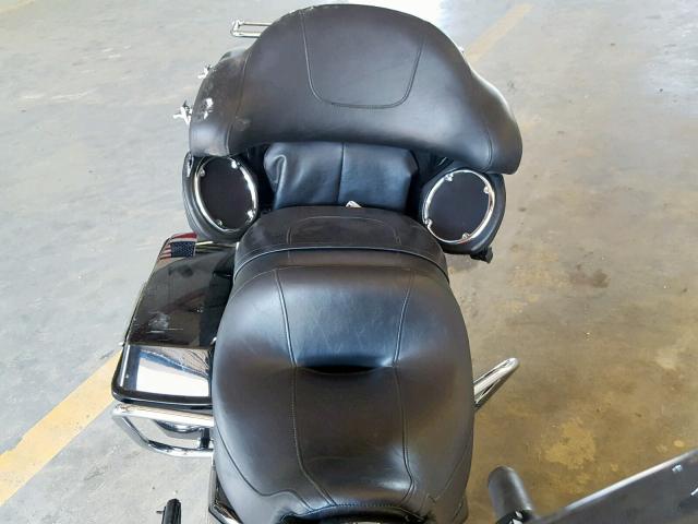 1HD1KEM11DB637731 - 2013 HARLEY-DAVIDSON FLHTK ELEC BLACK photo 6