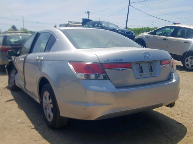 1HGCP2F44CA210065 - 2012 HONDA ACCORD LXP SILVER photo 3