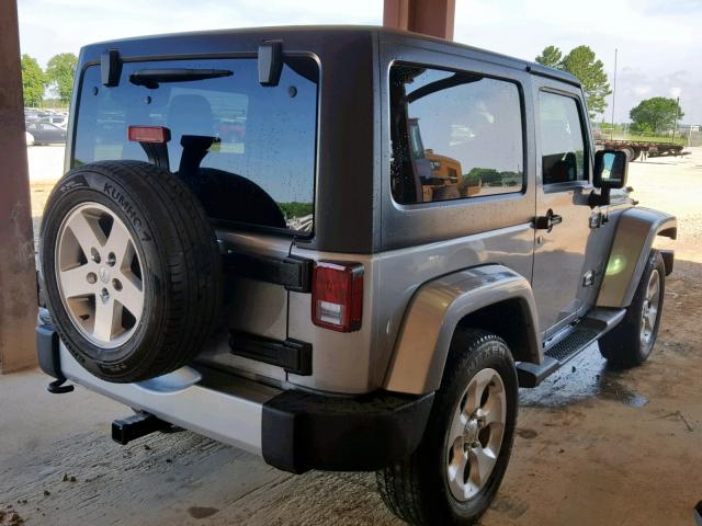 1C4AJWBG7EL144567 - 2014 JEEP WRANGLER S ვერცხლისფერი ფოტო 4