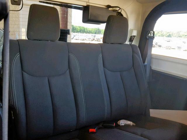 1C4AJWBG7EL144567 - 2014 JEEP WRANGLER S ვერცხლისფერი ფოტო 6