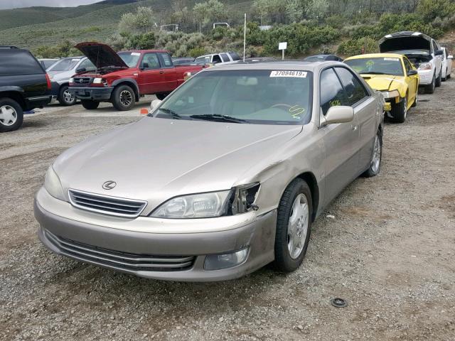 JT8BF28G1Y0260471 - 2000 LEXUS ES 300 GOLD photo 2