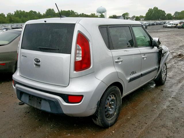 KNDJT2A59C7436441 - 2012 KIA SOUL GRAY photo 4