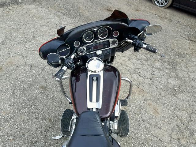 1HD1FC411AB640858 - 2010 HARLEY-DAVIDSON FLHTCU BURGUNDY photo 5