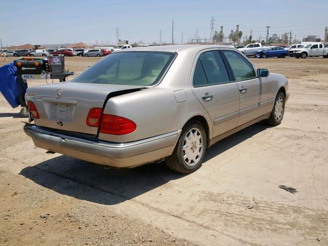 WDBJF55F1VJ026507 - 1997 MERCEDES-BENZ E 320 GOLD photo 4