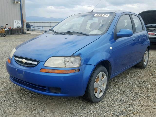 KL1TD62625B303189 - 2005 CHEVROLET AVEO BASE Mavi foto 2