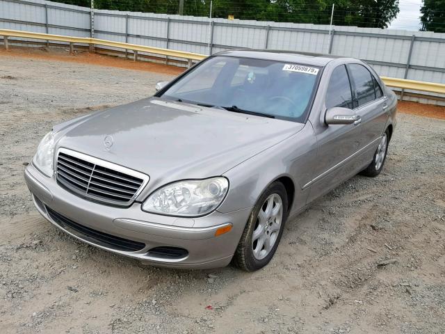 WDBNG84J56A481657 - 2006 MERCEDES-BENZ S 500 4MAT SILVER photo 2