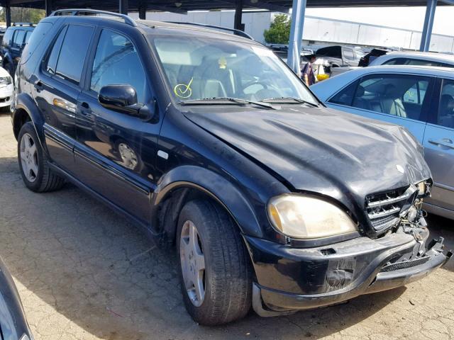 4JGAB74E4YA203973 - 2000 MERCEDES-BENZ ML 55 BLACK photo 1