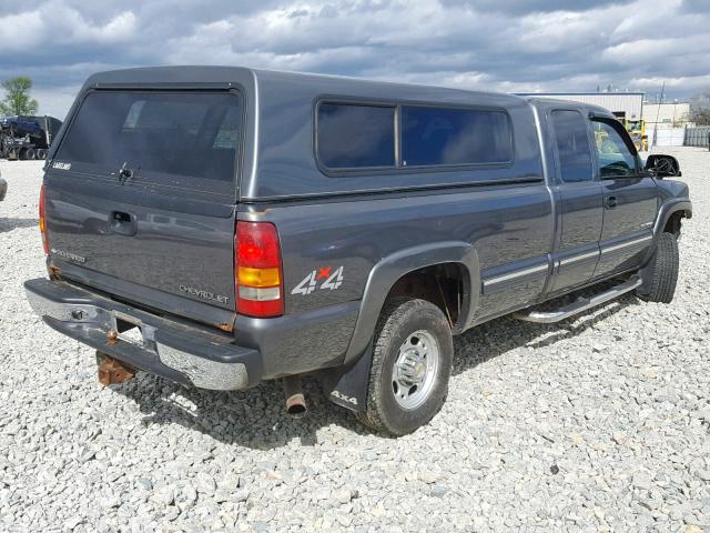 1GCHK29U92E167638 - 2002 CHEVROLET SILVERADO GRAY photo 4