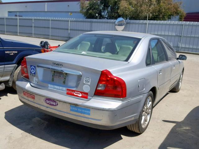 YV1TS59H141376326 - 2004 VOLVO S80 2.5T SILVER photo 4