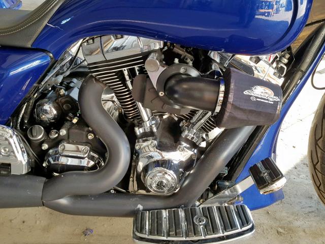 1HD1FC412AB632414 - 2010 HARLEY-DAVIDSON FLHTCU BLUE photo 7