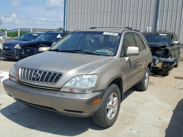 JTJHF10U310206597 - 2001 LEXUS RX 300 BEIGE photo 2