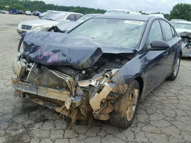 1G1PA5SH0D7258424 - 2013 CHEVROLET CRUZE LS BLUE photo 2