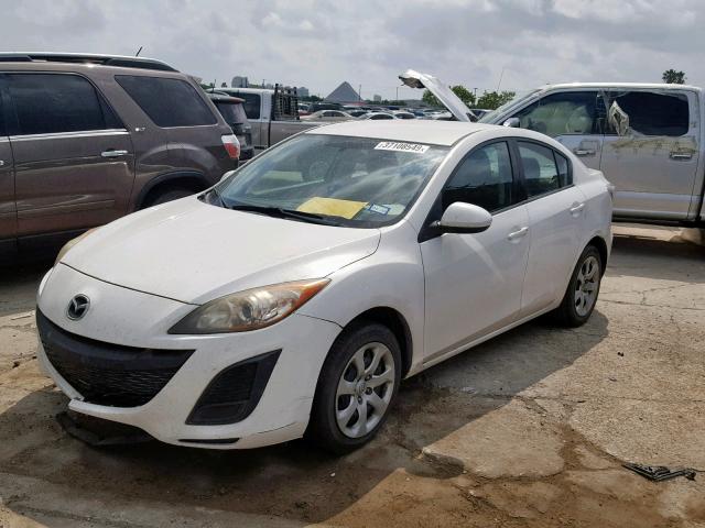 JM1BL1UF3B1412835 - 2011 MAZDA 3 I WHITE photo 2