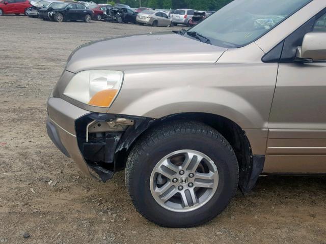 2HKYF18785H542577 - 2005 HONDA PILOT EXL GOLD photo 9