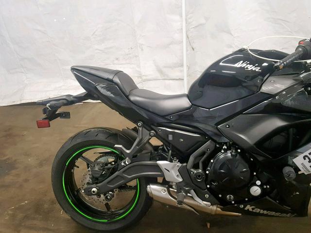 JKAEXEJ1XKDA03499 - 2019 KAWASAKI EX650 J BLACK photo 6