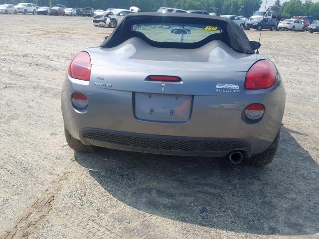 1G2MB35B17Y107940 - 2007 PONTIAC SOLSTICE GRAY photo 6