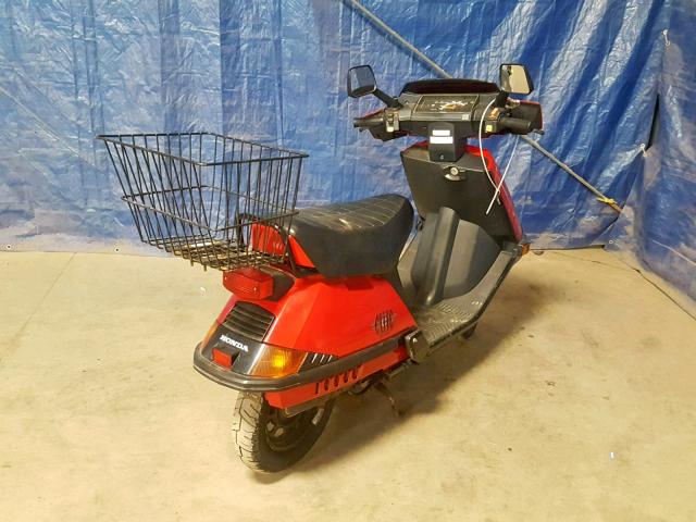 3H1HF03054D900646 - 2004 HONDA CH80 RED photo 4