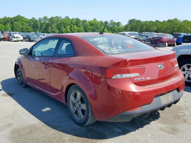 KNAFU6A25A5257478 - 2010 KIA FORTE EX RED photo 3