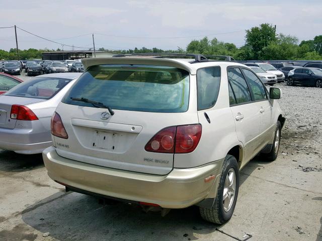 JT6HF10U5Y0113875 - 2000 LEXUS RX 300 WHITE photo 4