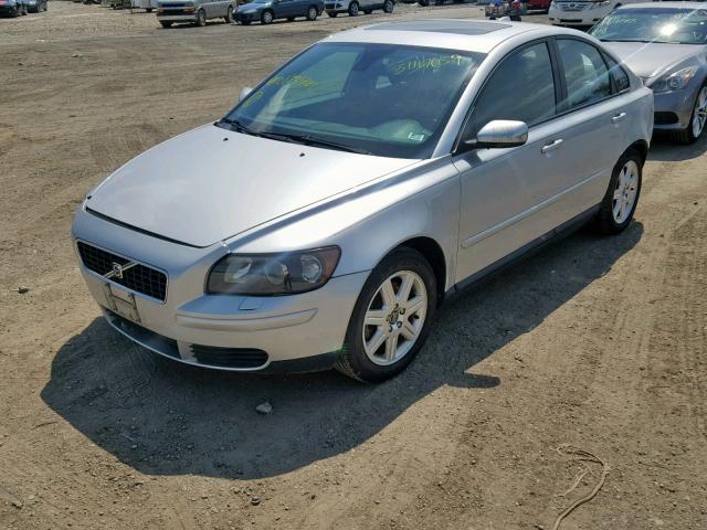 YV1MS382762173461 - 2006 VOLVO S40 2.4I SILVER photo 2