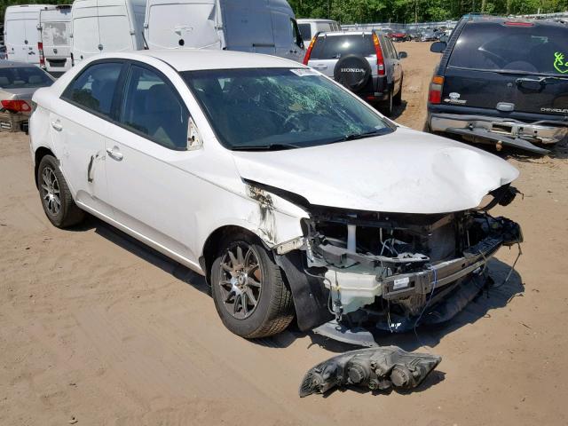 KNAFU4A20A5860844 - 2010 KIA FORTE EX WHITE photo 1