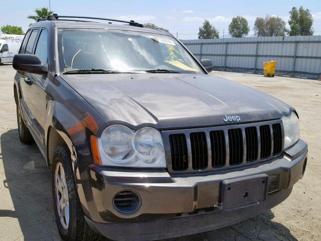 1J4GS48K75C681778 - 2005 JEEP GRAND CHER BLACK photo 1