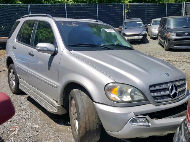 4JGAB57E05A530267 - 2005 MERCEDES-BENZ ML 350 SILVER photo 1