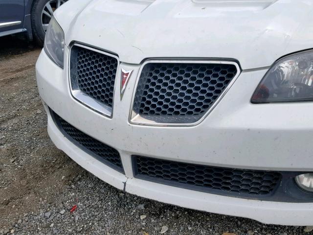 6G2ER57778L131567 - 2008 PONTIAC G8 WHITE photo 9