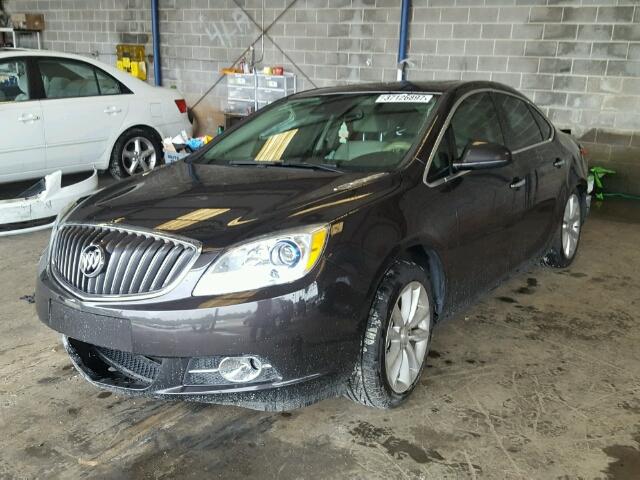 1G4PR5SK9E4153875 - 2014 BUICK VERANO CON BROWN photo 2