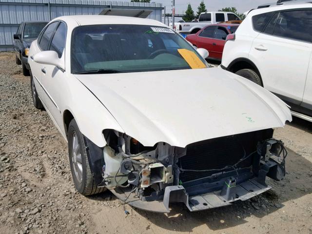 2G4WD582481126004 - 2008 BUICK LACROSSE C WHITE photo 1