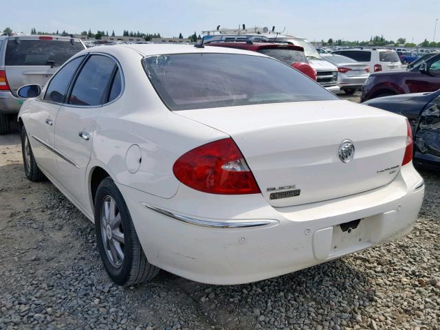 2G4WD582481126004 - 2008 BUICK LACROSSE C WHITE photo 3