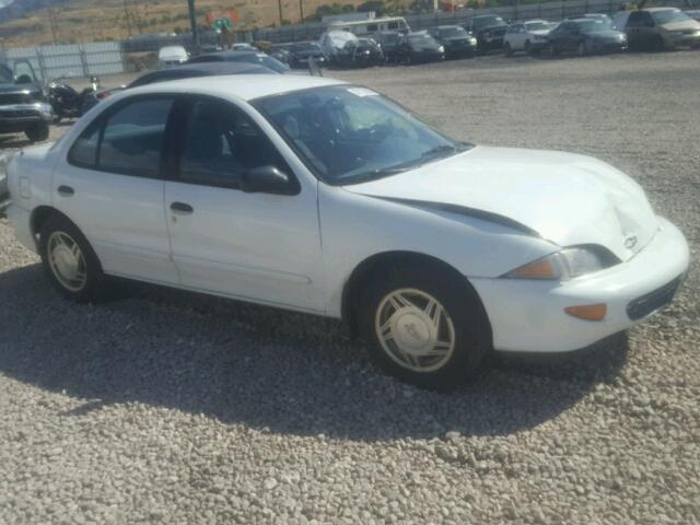 1G1JF52T1T7170363 - 1996 CHEVROLET CAVALIER L WHITE photo 1