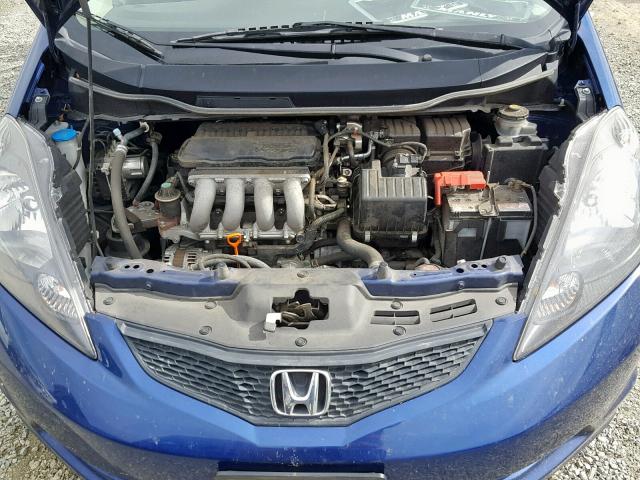 JHMGE8H34DC075168 - 2013 HONDA FIT BLUE photo 7