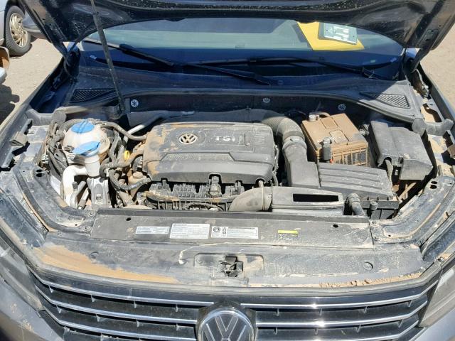 1VWAT7A37GC018451 - 2016 VOLKSWAGEN PASSAT S GRAY photo 7