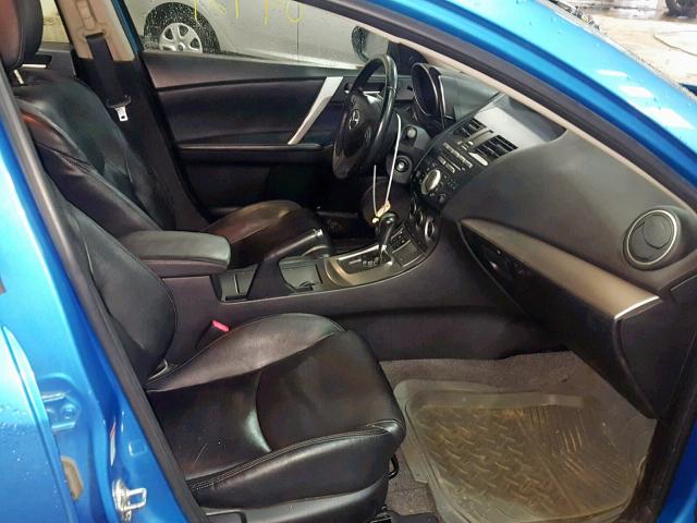 JM1BL1M67B1406990 - 2011 MAZDA 3 S BLUE photo 5