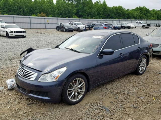 JNKCV61E89M010212 - 2009 INFINITI G37 BASE GRAY photo 2